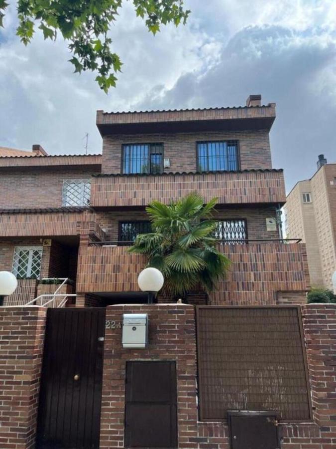 C5 Apartamento Lujo, Zona Exclusiva De Chamartin Madrid Exterior foto